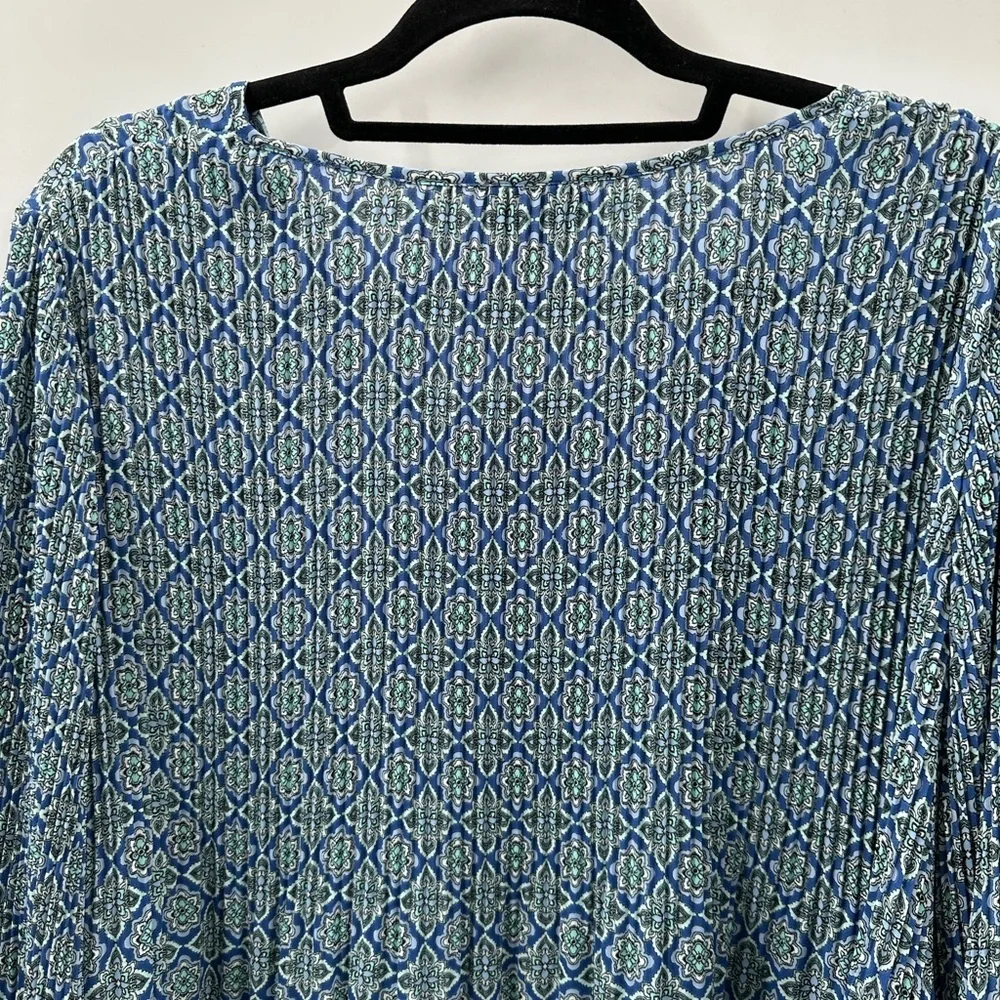 J. Jill Blue Patterned Blouse - Picture 12 of 15